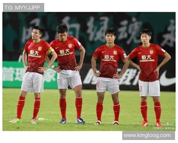 中国恒大足球明星的辉煌历程与对中国足球的深远影响分析 中国恒大足球明星的辉煌历程与对中国足球的深远影响分析