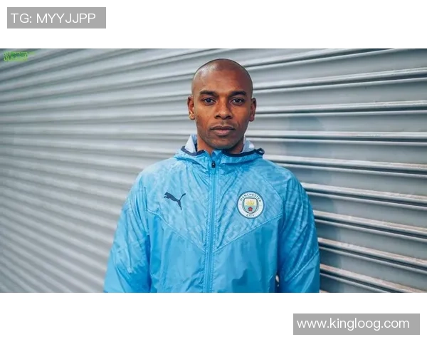 彪马冬季足球装备助力寒冷天气中的激情对抗与卓越表现 彪马冬季足球装备助力寒冷天气中的激情对抗与卓越表现